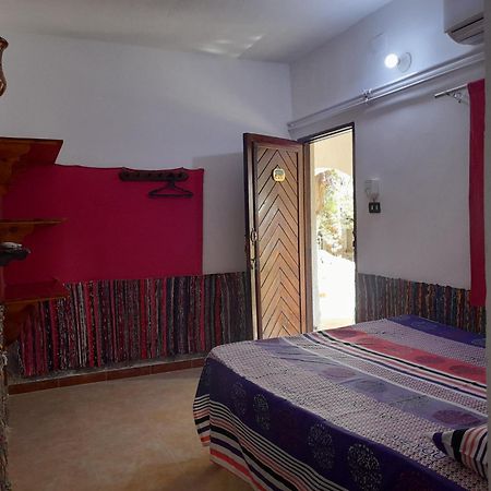 Fighting Kangaroo Camp Hotel Dahab Exterior photo