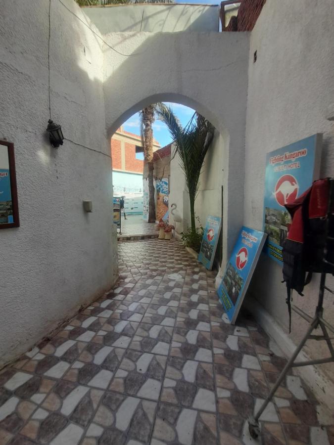 Fighting Kangaroo Camp Hotel Dahab Exterior photo